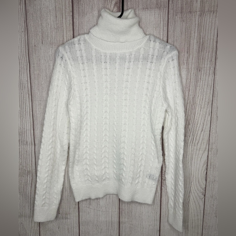 SHEIN White Turtleneck Cable Knit Sweater